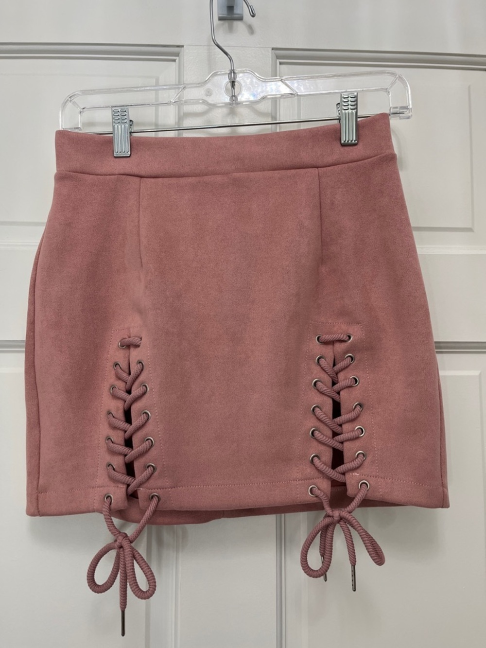 Vestidos Faux Suede Cotton Blend Dusty Pink Lace-Up Mini Skirt - Size Medium